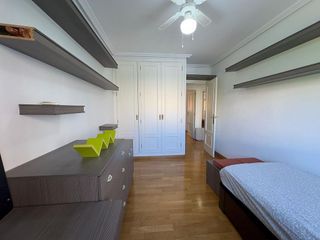 Piso en alquiler en Paus - Poligono San Blas en Alicante