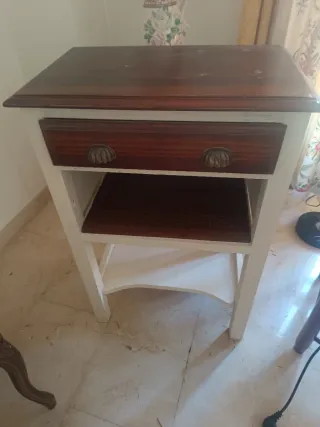 Mesa auxiliar vintage madera 93×81 fondo cajón 31