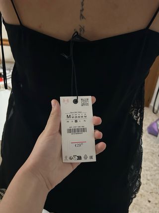 Top lencero encaje Zara negro