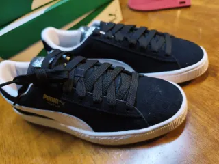 Zapatillas Puma Suede Negras y Blancas