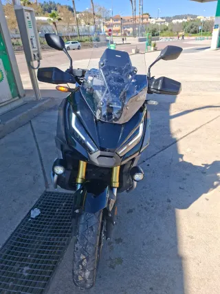 Honda XADV 750