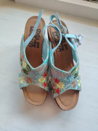 Sandalias Refresh Talla 38 Flores
