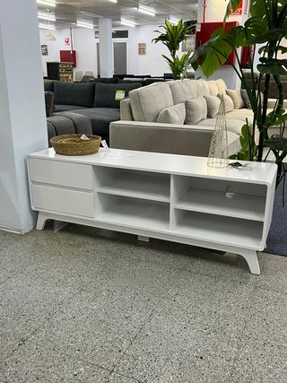Mueble tv moderno y barato en blanco