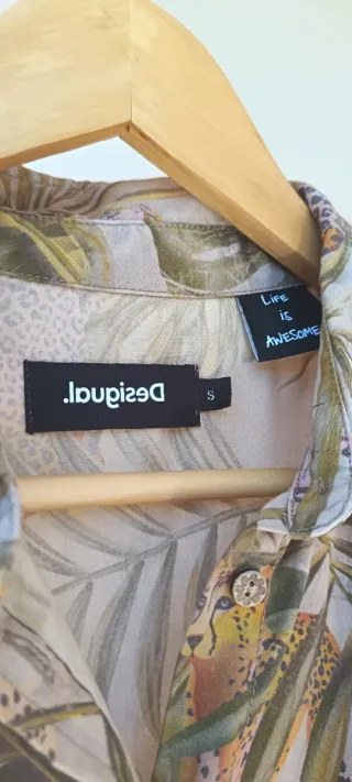 Vestido Desigual Estampado Tropical