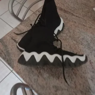 Scarpe donna Maira nere e bianche