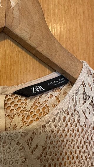 Vestido Zara Beige Talla L Encaje Plisado