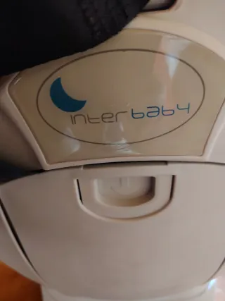 Silleta de coche Interbaby gris giratoria