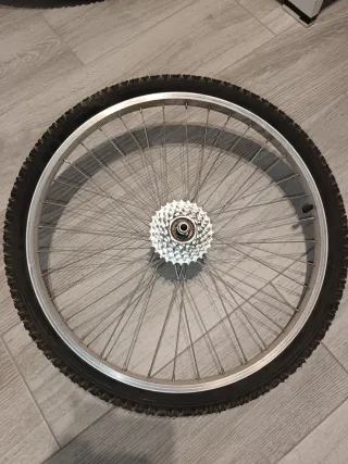 Rueda Bici Montaña 24 Casi Nueva