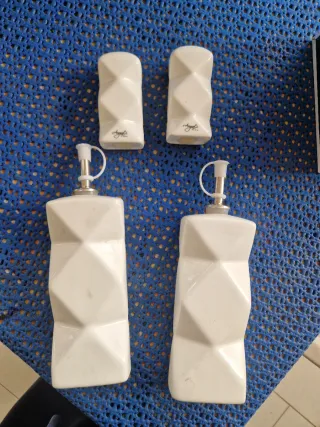 Set Oggetti Sale Pepe Olio Aceto Ceramica