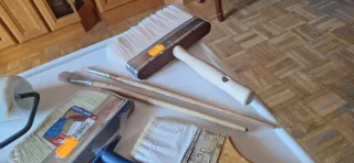 Lote de brochas, pinceles y rodillo