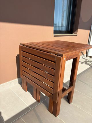Mesa plegable jardín de madera. IKEA