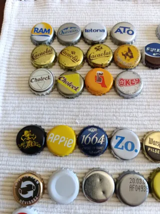 Colección chapas corona varias