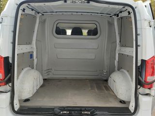 MERCEDES-BENZ Vito 116CDI AT 120kW Tourer Select Compacta