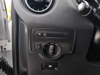 MERCEDES-BENZ Vito 116CDI AT 120kW Tourer Select Compacta