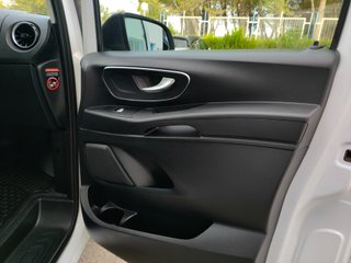 MERCEDES-BENZ Vito 116CDI AT 120kW Tourer Select Compacta