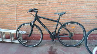 Bicicleta Kross con amortiguadores
