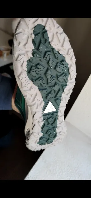 Nike ACG Mountain Fly 2 Low - Talla 43 Nuevas