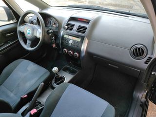 FIAT Sedici 1.9 8v Dynamic Multijet 4x4