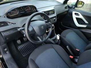 PEUGEOT 208 5P LIKE 1.2L PureTech 50KW 68CV