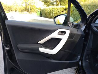 PEUGEOT 208 5P LIKE 1.2L PureTech 50KW 68CV