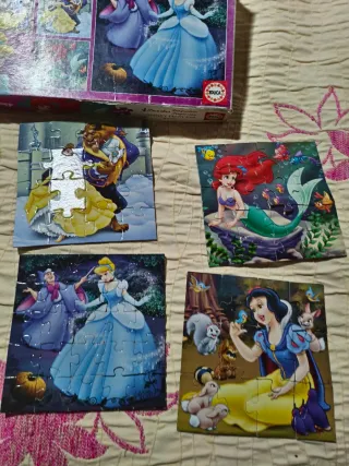 4 Puzzles Disney Princesas 16x16cm