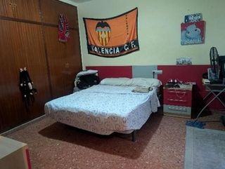 Piso en venta en Oliva pueblo en Oliva