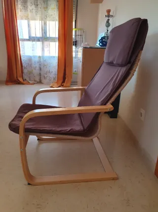 Silla mecedora madera y tela