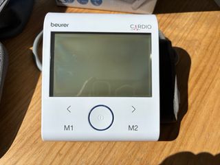 Tensiómetro Beurer BM 96 Cardio con ECG