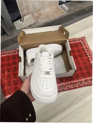 Nike Air Force 1 Low '07 Talla 40.5