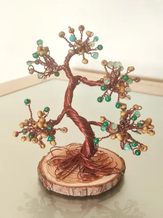 Alberino decorativo con pietre agata e legno