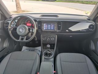 VOLKSWAGEN BEETLE 1.6 TDI 105 CV IMPECABLE