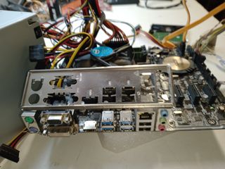 Placa Base ASUS H97M-E