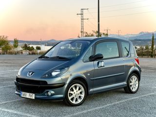 Peugeot 1007 2006