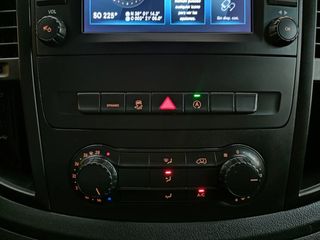 MERCEDES-BENZ Vito 119CDI AT 140kW Tourer Select Larga