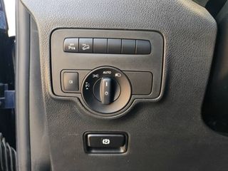 MERCEDES-BENZ Vito 119CDI AT 140kW Tourer Select Larga