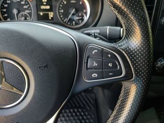 MERCEDES-BENZ Vito 119CDI AT 140kW Tourer Select Larga