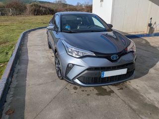 Toyota C-HR 2023 180H Advanced como nuevo