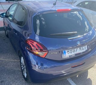 Peugeot 208 1.2 PureTech Style 5p
