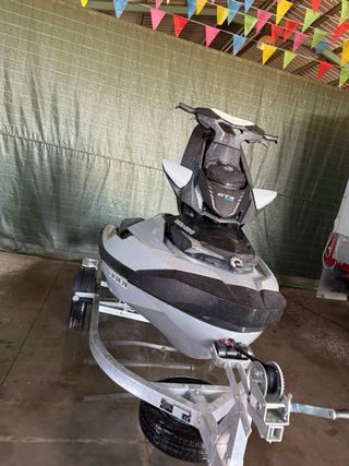 Moto de agua Sea-Doo GTX 300 2020