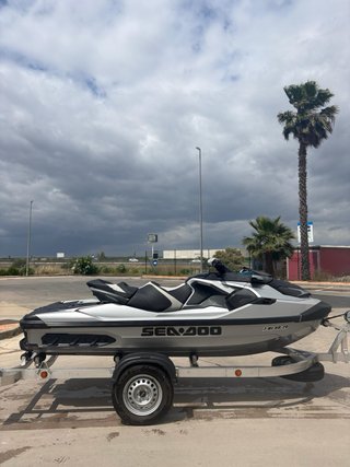 Moto de agua Sea-Doo GTX 300 2020