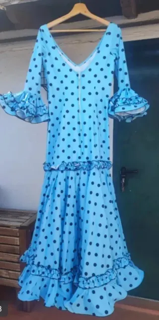 Traje de flamenca canastero azul y negro