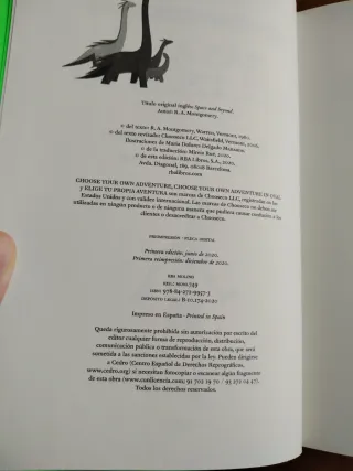 Elige tu propia aventura - Más allá del espacio...