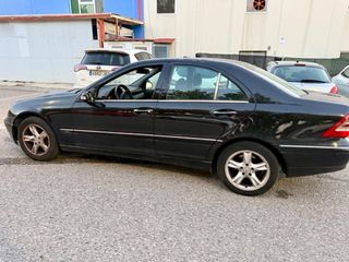 Mercedes-Benz Clase C 2003