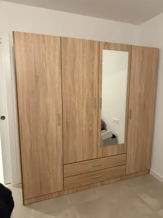 Armario 4 puertas madera