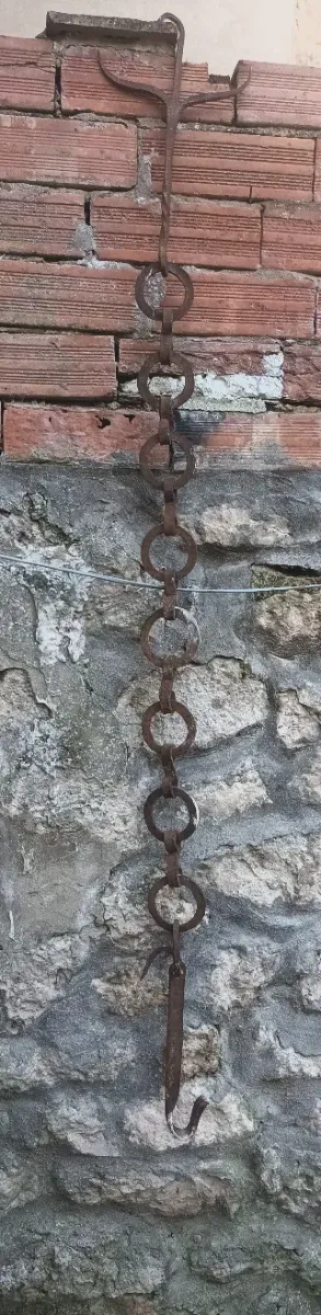 Llares de hierro forjado para calderos