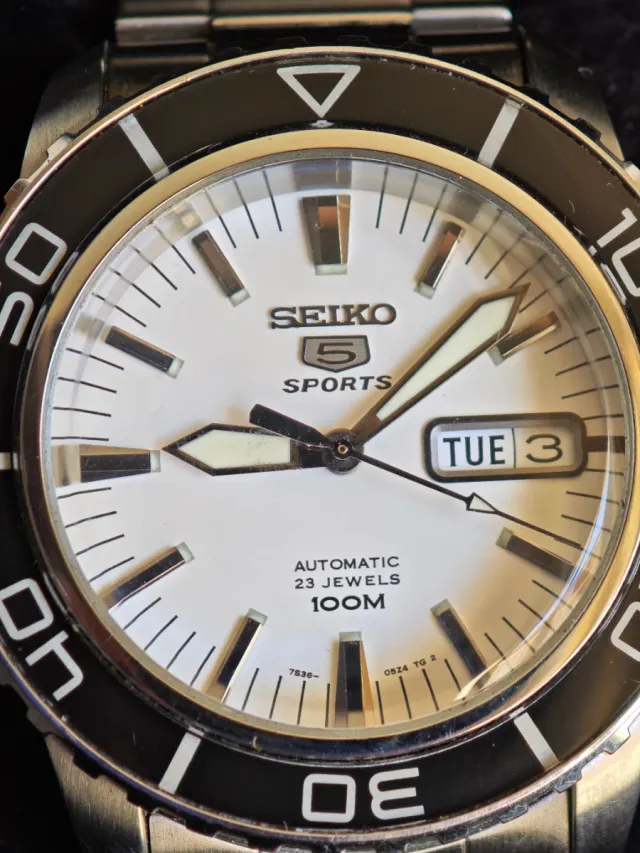 Seiko 5 Sports SNZH55K1 Automático