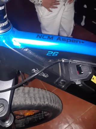 Bicicleta Eléctrica NCM Aspen+ 26