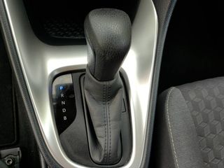 TOYOTA Yaris 1.5 120H Business Plus