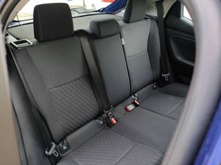 TOYOTA Yaris 1.5 120H Business Plus