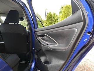 TOYOTA Yaris 1.5 120H Business Plus